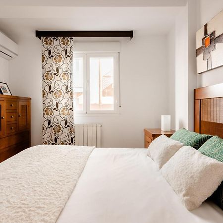 Apartamento Nuevo Centro Гранада Екстериор снимка