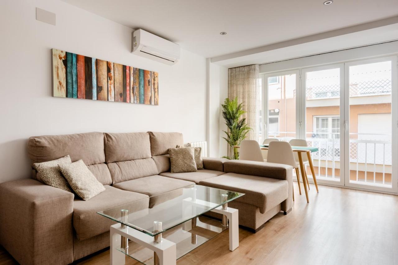 Apartamento Nuevo Centro Гранада Екстериор снимка