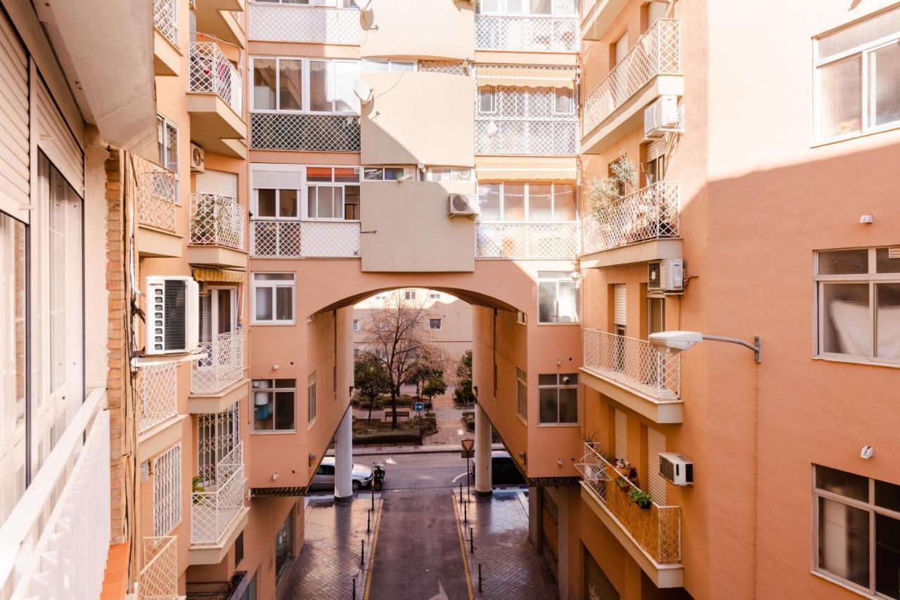 Apartamento Nuevo Centro Гранада Екстериор снимка